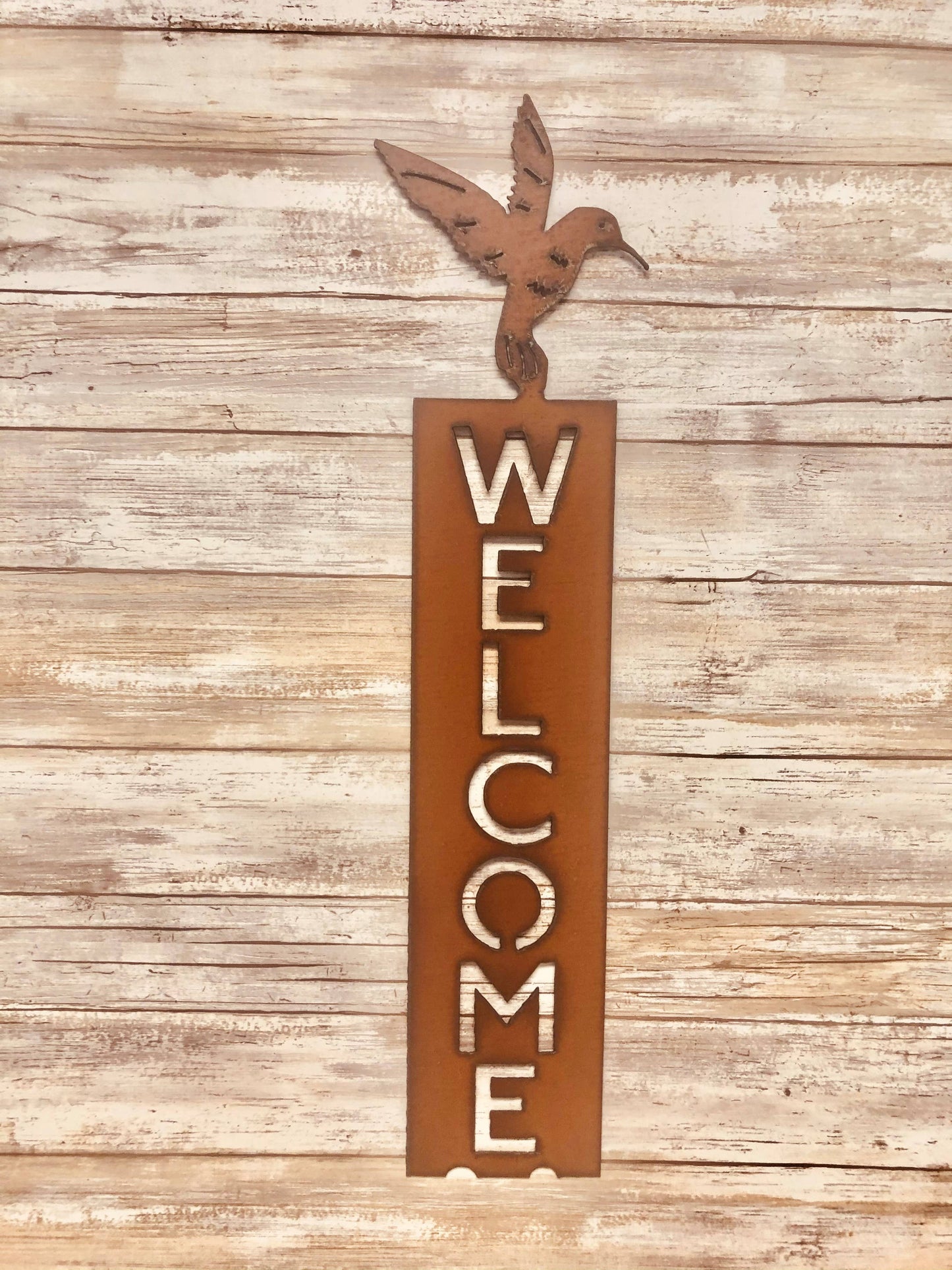 Hummingbird Vertical Welcome Sign