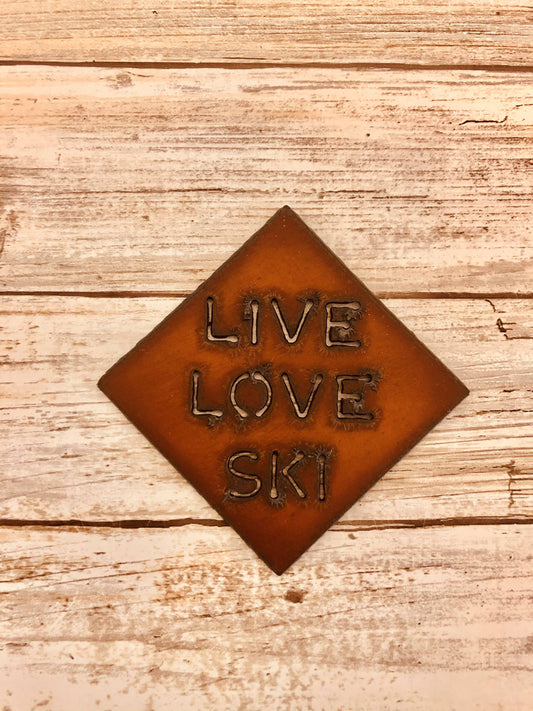 LIVE LOVE SKI Lodge Magnet